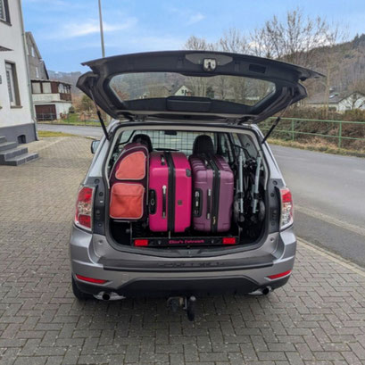 Liberty-piggyback 73, Reiserollstuhl, Gepäck, alles im Kombi