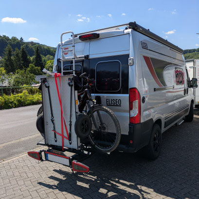 Mitnahme eines Anhänger mit kleinerem Wohnmobil