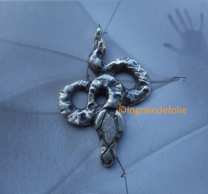  Pendentif serpent en argent 