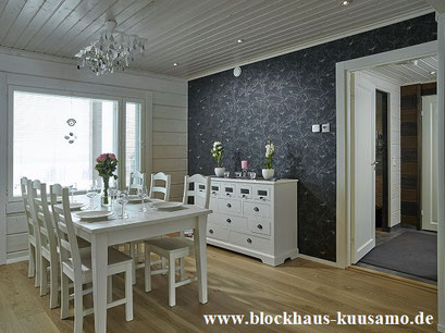 Essbereich im Blockhaus  -  © Blockhaus Kuusamo   