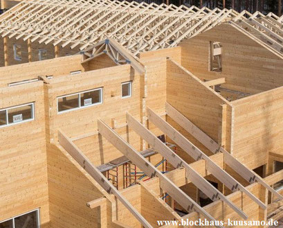 Blockhaus Rohbau - Ausbauhaus - Mitbauhaus - Bausatz - Bausatzhaus - Holzhaus - Blockhaus bauen - Blockhausbau - Fertighaus - Hauskauf - Baustelle - Thüringen - Niedersachsen - Nordrhein-Westfalen  - NRW - Hessen - Bayern - Nürnberg - Wertheim -Würzburg
