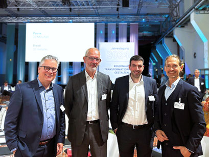v.l.n.r. Dr. Dirk Drenk, Rolf Kammann, Julian Schneider, Sascha Dorday