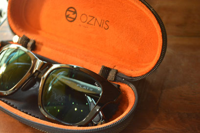 フレーム：OZNIS FLAT 04　 レンズ：TALEX EASE BLUE