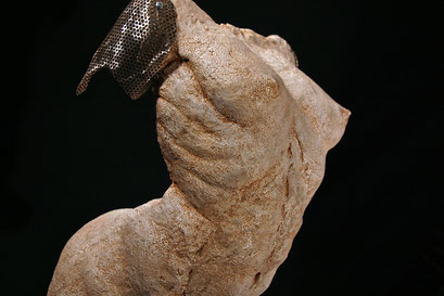 Création, 21'' X 12'', terre cuite et acier, 