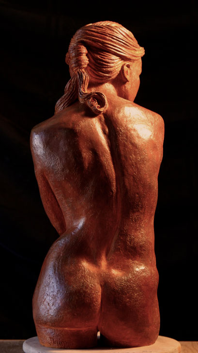 Déesse de nuit, 26 X 11