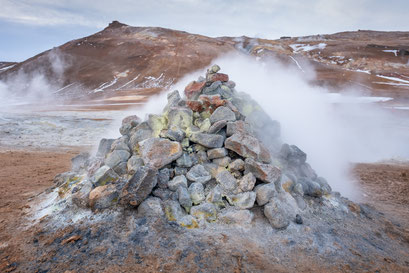 Hverir, lake Myvatn - Iceland © Jurjen Veerman