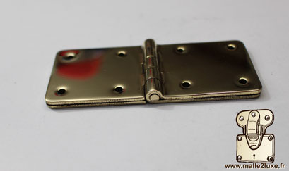 Premium hinge for trunks, suitcases, and presentation cases.