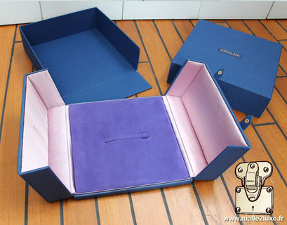 malle2luxe manufacturer of jewelry boxes and collector's box skin shark