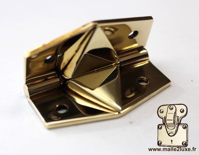 CTR-M solid brass stop hinge for presentation cases and suitcases.