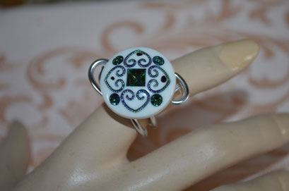 Ring aus Aludraht und einem Musterknopf. Design by Zeitzeugen-Manufactur. Unikat, Handarbeit, 4,00 €