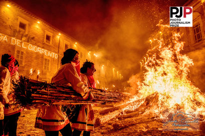 Photo Journalism Prize 2026. Recognizing Excellence In Photojournalism. Carnevale Storico di Offida ~ Vlurd. © Luca Cameli Photographer