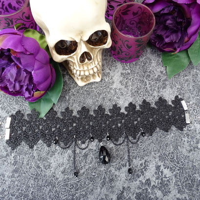 gothic halskette schwarze kette rabenschädel pentagramm schwarze perlen viktorianischer schmuck satan black metal