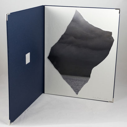 Kirsten Radermacher, coloring study #1, 2024, 303x385 mm, book object, hand-colored photo piece (unique)