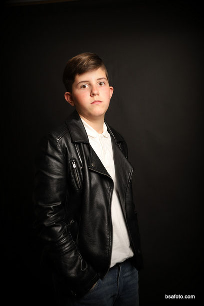 Kinderfeestje fotoshoot in Oosterhout met professionele kinderfotografie en make-up party.