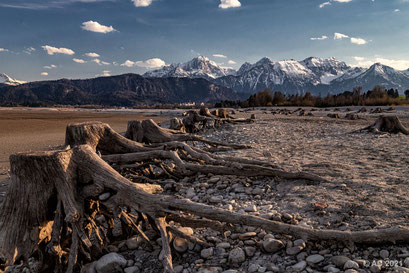 Die alte Via Claudia Augusta, die sonst im Forggensee liegt