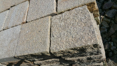 pave granit jaune 15*15*5