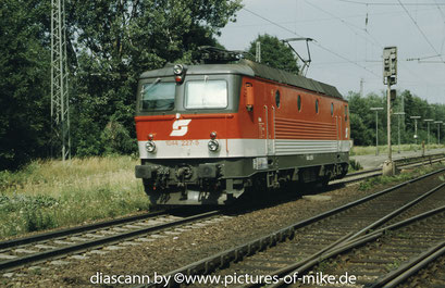1044 227 am 3.7.2002 in Übersee am Chiemsee