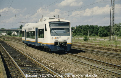 (650 571) OSB VT 509 am 4.6.2002 in Wiesloch-Walldorf als Überführungsfahrt. ADtranz 1998, Fabriknummer 36615