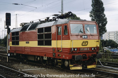 372 005 am 20.9.1995 in Dresden-Hauptbahnhof