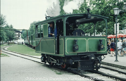 Lok 1 der Chiemseebahn am 14.7.2002 in Prien am Chiemsee