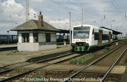 (650 403) EIB VT 003 am 29.5.2002 in Großkorbetha als Leer- bzw. Überführungsfahrt. ADtranz 1998, Fabriknummer 36779