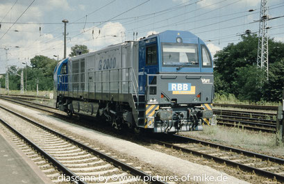 RBB V1001 042 am 6.8.2002 in Ruhland.
