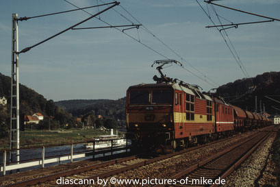 372 014  + 180 016 am 9.10.2005 in Königstein