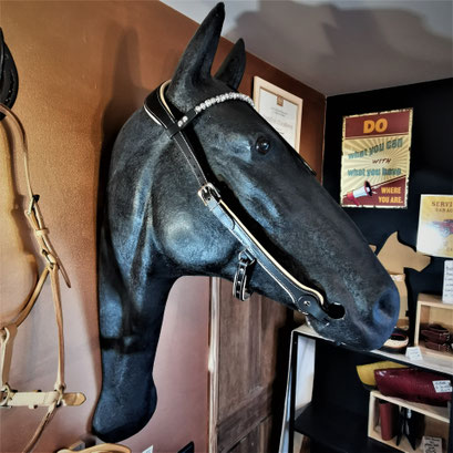 FILET BRIDON CUIR CHEVAL SUR MESURE