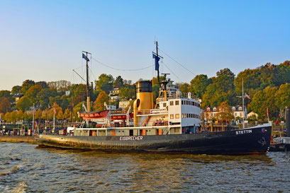 Dampfeisbrecher STETTIN im Museumshafen Övelgönne