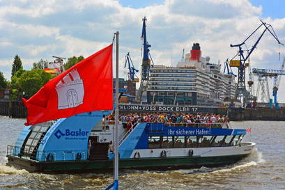 Im Hamburger Hafen am 17.05.2014
