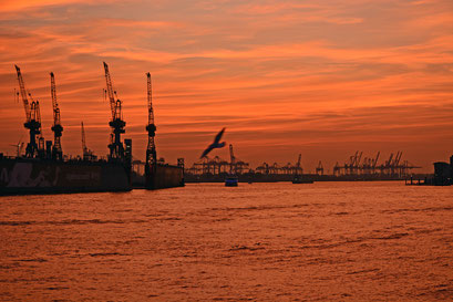 Hafen zum Sonnenuntergang