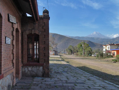 Estación Cumbres, Ver.