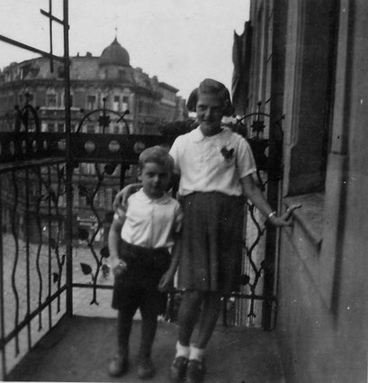 Rudi auf dem Balkon Matthiasstr.