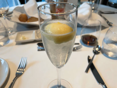 Zur Erfrischung: Maracuja-Sorbet