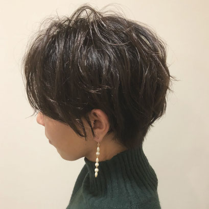 ゆるふわショートパーマヘア
