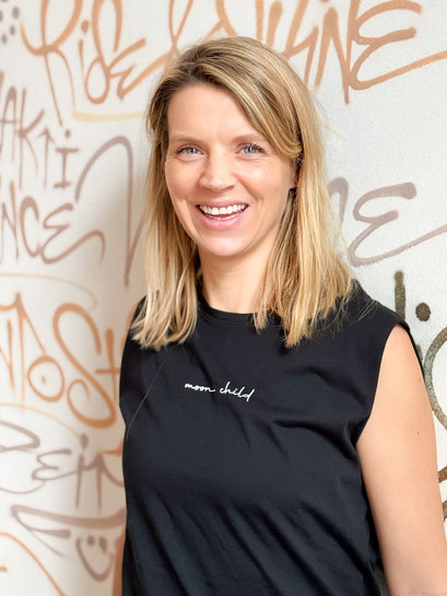 Eva Karis Yoga Leverkusen