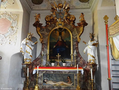 Seitenkapelle "Grablegung Jesu" im Chor