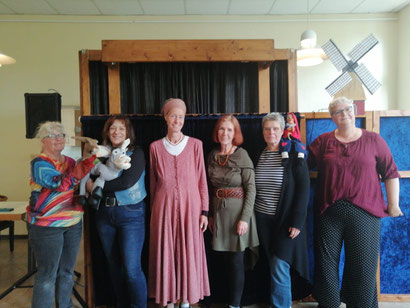v.l. Annette Raab, Antje Wickboldt, Agnes Waehneldt, Petra Hölzemann, Barbara Petersen, Petra Onnen