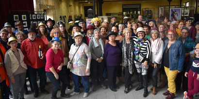 Journal SUD-OUEST 20.11.2019 - Les Artistes du lavoir ont réussi leur première exposition à la vacherie de Majolan photos Marie-Françoise Jay