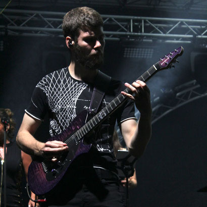 Armin Ludwig on stage with Pink Horizons