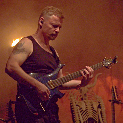 Daniel Hoffmann Gitarre bei Hel's Throne