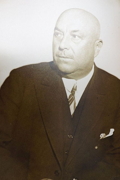Imanuel Lauster von der Maschinenfabrik Augsburg, Konstrukteur der beiden dritten Diesel-Versuchsmotoren 25/40