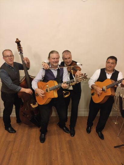TRIO MANOUCHE & JO LANGE