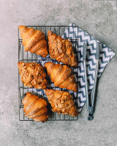 sehr lecker aussehende Croissants