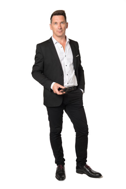 Franz Jürgen Hochstrasser - DFG Business Consulting & Training