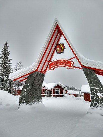 Santa Claus Holiday Village - Dante Harker