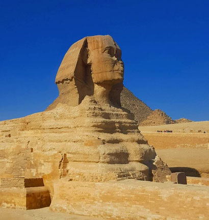 How to visit the pyramids on a budget - Dante Harker