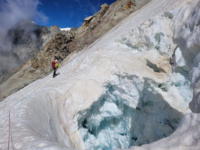 Torinohütte, Refugio Torino, Monte Bianco, Entrèves, Aiguille du Rochefort, Dome du Rochefort, Pointe Young, Pointe Marguerite, Pointe Hélène, Pointe Croz, Pointe Walker, Pointe Whymper, Grandes Jorasses, Überschreitung, Bivacco Ettore Canzio, Rif