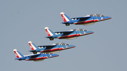 patrouille de france bertrand nivard pilote conference contact booking