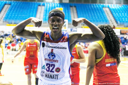Shayla Cooper aportó 16 puntos para completar la barrida en el tercer encuentro de la serie semifinal A. / foto por BSNF